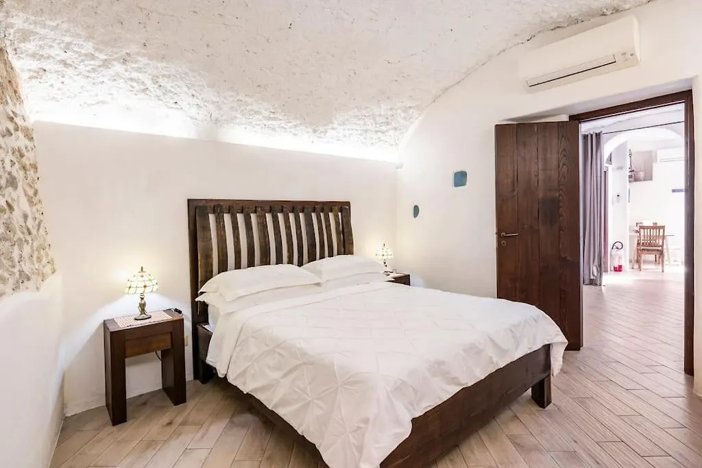 La casa del '600 Holiday House Amalfi Coast 0*,  Italia